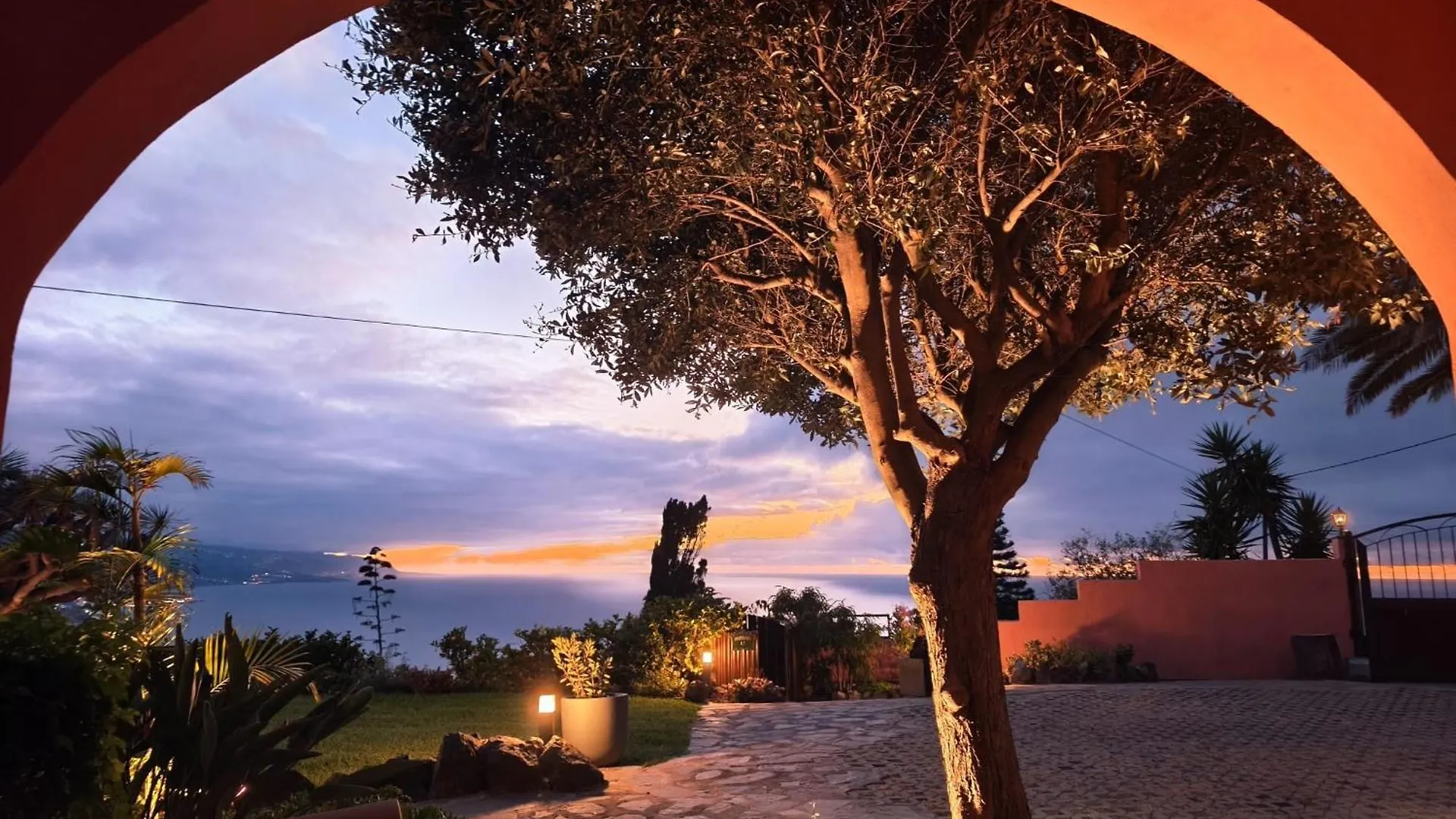 Great Views & Heated Pool - El Perenquen 2 Apartamento La Matanza De Acentejo Espanha